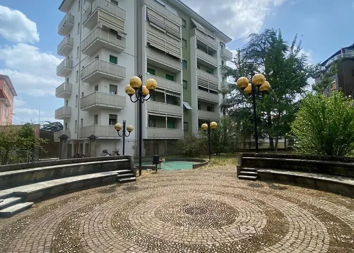 Hh Hermoso Housing Via Paietta Valenza